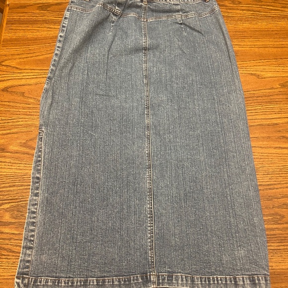 Jean skir maxi with slits on the sides, size 18 - Picture 3 of 9